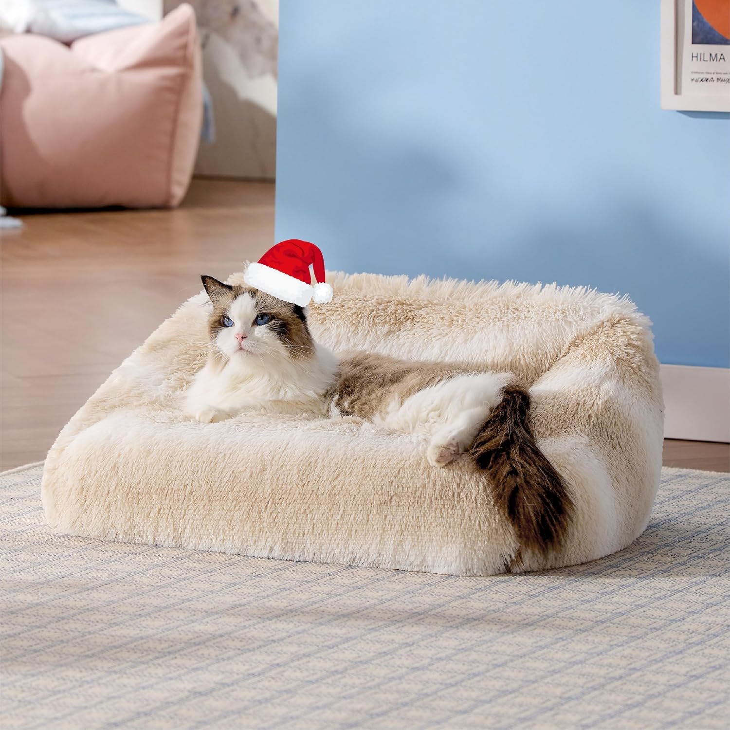 Cute Cat Couch Bed Furry Indoor Cat Sofa Large Washable Calming Small Dog Bed Puppy Bed Fashion Design Beige Stripe